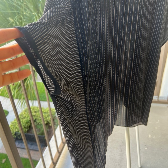 Vince silk blouse - Picture 4 of 6